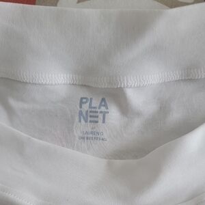 Planet White Top